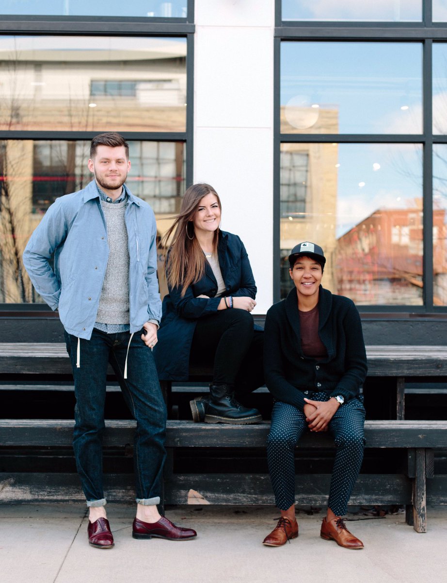 WillysDetroit's tweet photo. Gangs all here. Stop by before heading home to score $ale items at 60-80% off with the help of some friendly faces. https://t.co/fA9kRy29R5