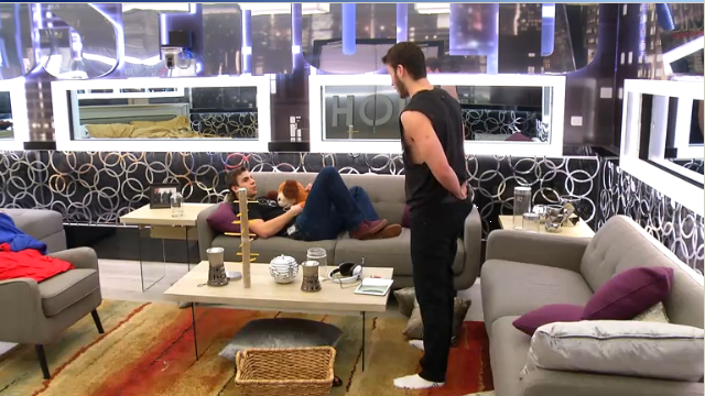 IsItUpOrDown's tweet photo. "Can I trust you?" LMAO #BroProbs #BBCan4 https://t.co/2i0d8B3W4g