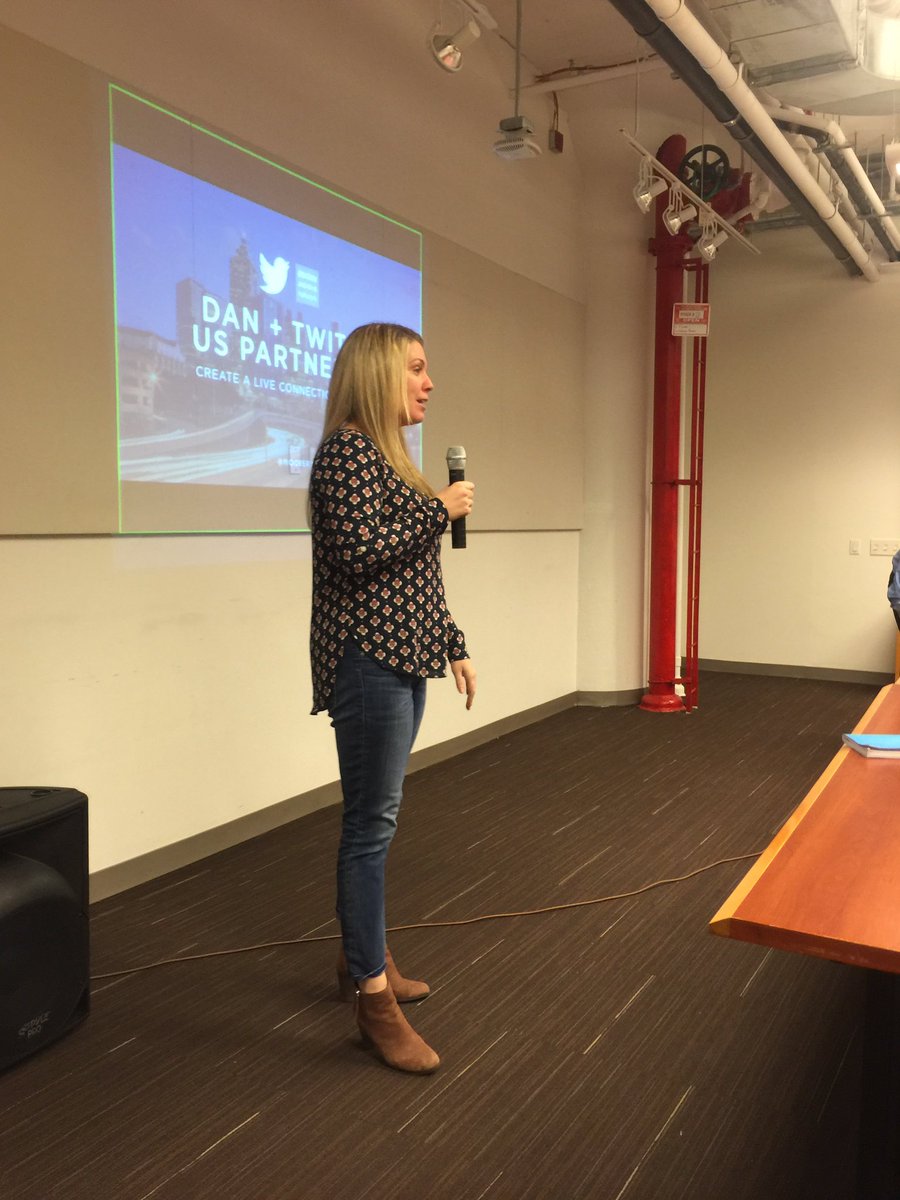 mooreryan's tweet photo. Thx @VizeumUS 4 hosting a fantastic Twitter Partnership Event- great participation from all teams... &amp; animals https://t.co/SZGAmoOUOi