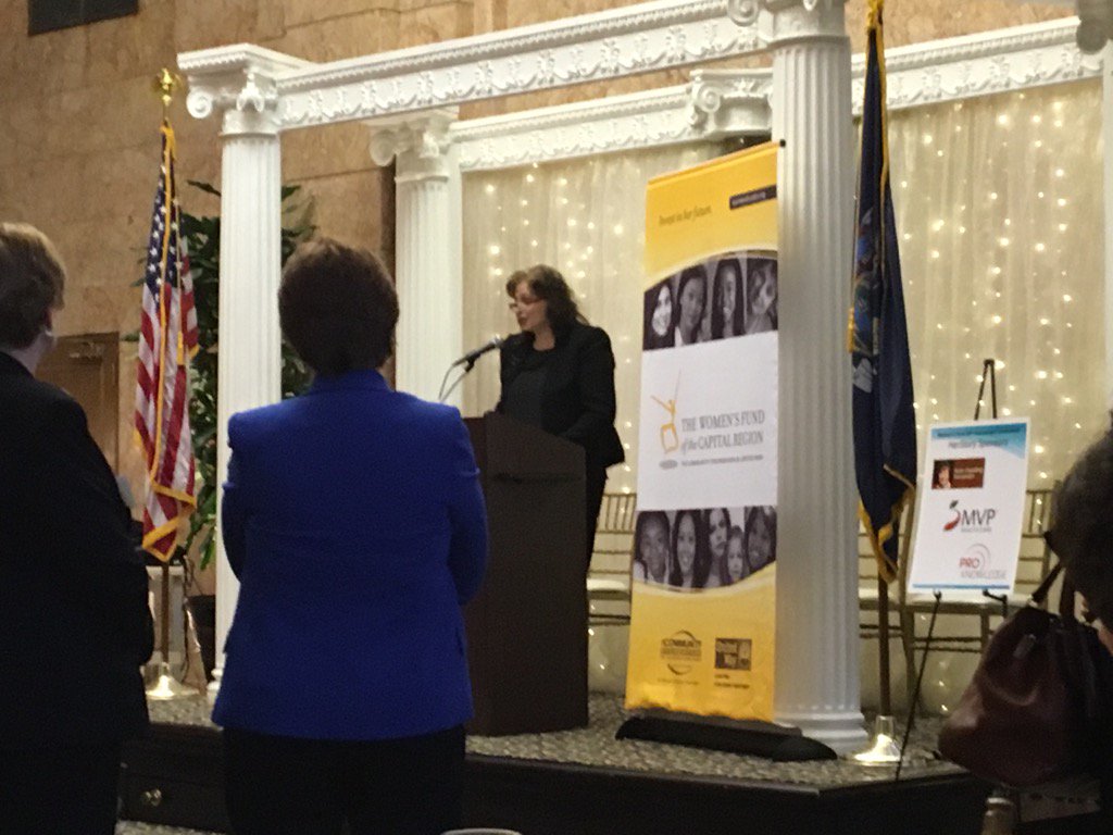 Looking forward to tonight's discussion on women's' contributions to public service. #wfinspire <a href="/WomensFundCR/">CR Women's Fund</a>