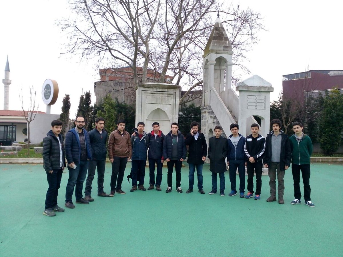 Giresun-Alucra Vakfı Gençlik Kolları [<a href="/GencAlucra/">Alucra Vakfı Gençlik</a> ] mensupları, Okçular Tekkesi'ni ziyaret ettiler. #ÖncüKuşak