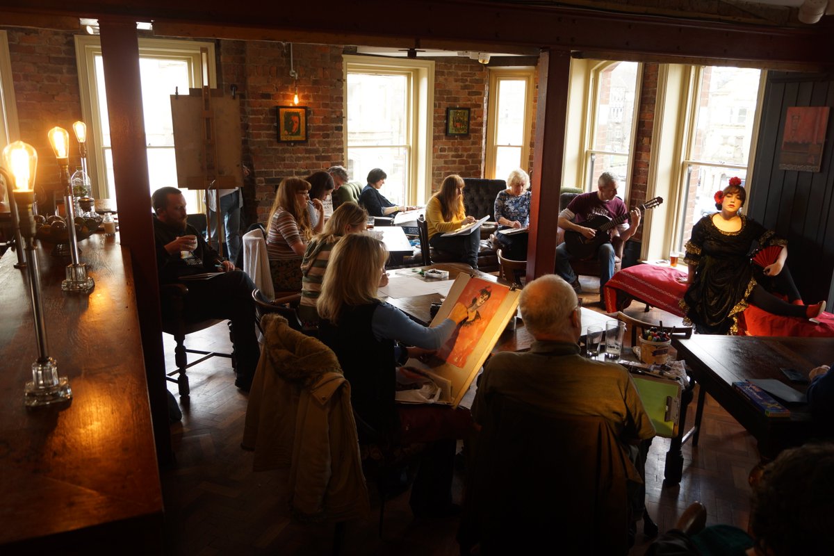 MarkAlfred1984's tweet photo. Spanish themed life drawing @TheClarenceBury. Sunday 20th March 2016. @BuryCollective @croxcrocker https://t.co/sAnptI95ui