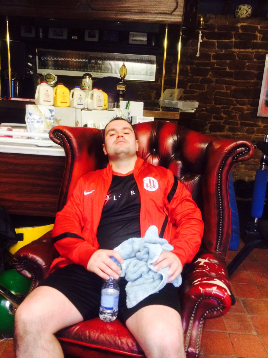 Goulding7's tweet image. While this one was getting flogged @GeoffHighfield there a missing person out there his name @gazsheplfc #findgaz