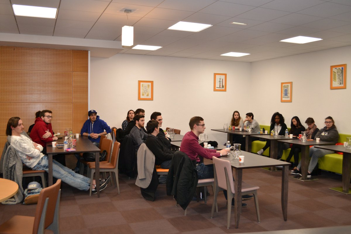 Crous_Lorraine's tweet photo. Le 3e #beforcrous est lancé ! Une cinquantaine d'étudiants a répondu présent à l'invitation du @CrousLorraine. https://t.co/evvpySdTjQ