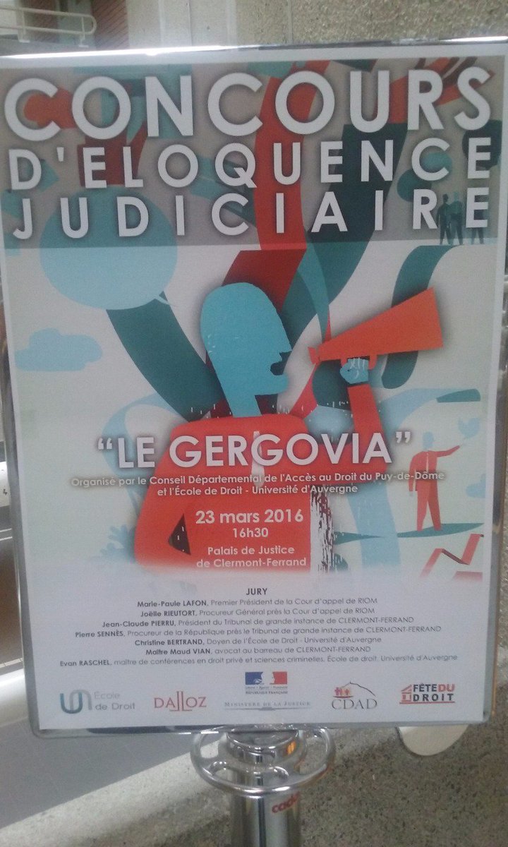 chaab63ax's tweet photo. Concours éloquence judiciaire au tribunal de clermont avec les étudiants fac de droit #éloquence https://t.co/NNzhRCebV9
