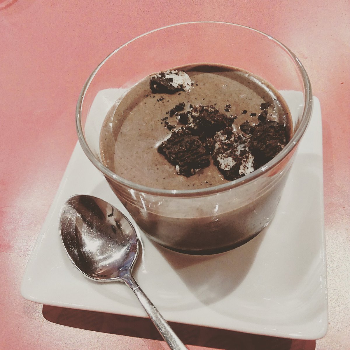 eatgirlmadrid's tweet photo. Y después de una #goikoburger, no hay nada como un buen #frozenoreo 😍 #postre https://t.co/5Cw7dFxoZZ