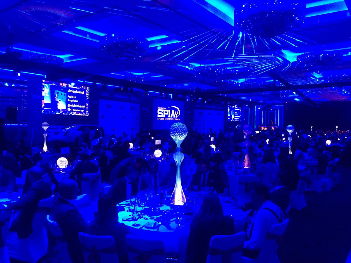 TheJoyofGolf's tweet photo. So, that's how 570 guests look like in a huge ballroom!! Amazing response. #SPIA2016 https://t.co/6NE1faEn64