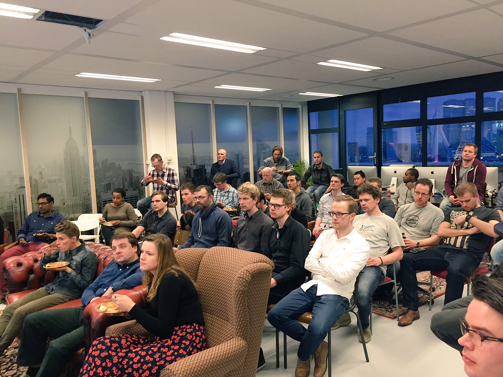 BOLTANDCOMPANY's tweet photo. #CodeCannoli #DevMob kick-off by @yoshzz about #Docker https://t.co/DCRfAkDyhJ