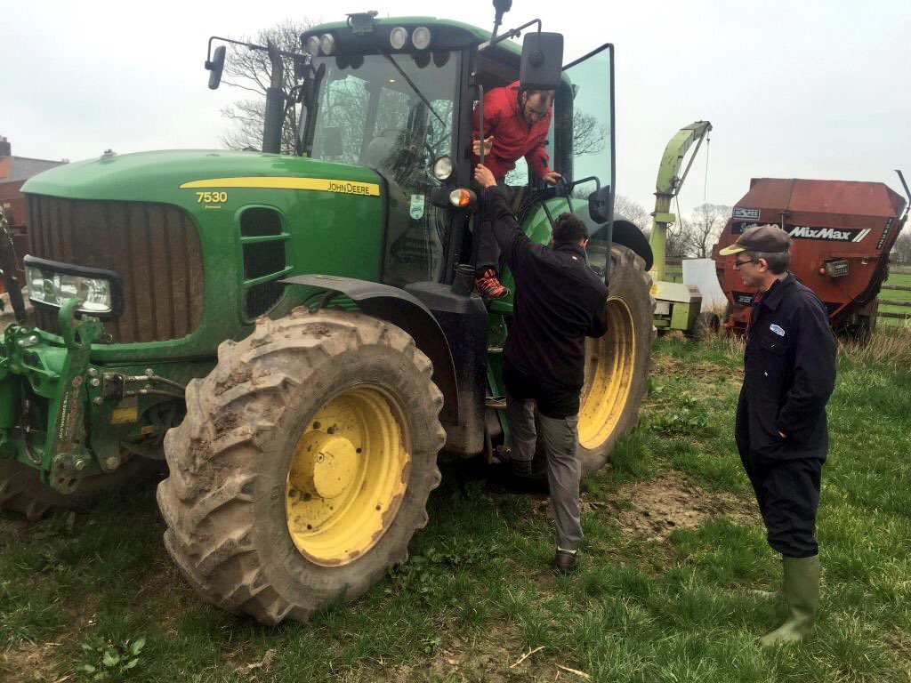 El Hombre Invisible tweet media