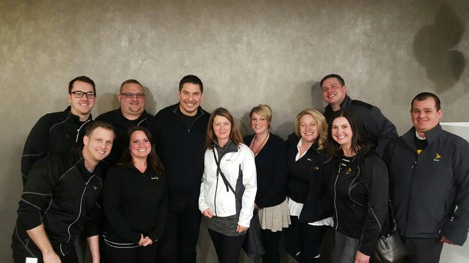 jaeger_iverson's tweet photo. Sprint MN National Retail team w/ our fabulous CEO. Thanks for visiting us @marceloclaure! @ShadiCh @MinnNorthStar https://t.co/ZWkHTnIa7M