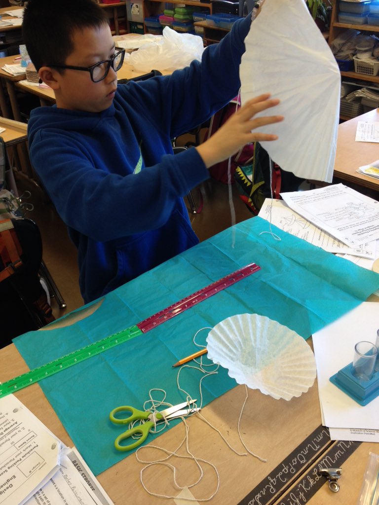SFUSD_Science's tweet photo. MT @lafayettesfusd: Engineering in progress...designing parachutes! @EiE_org #STEM #SFUSD #SFUSDScience https://t.co/dhnY4b8oYx