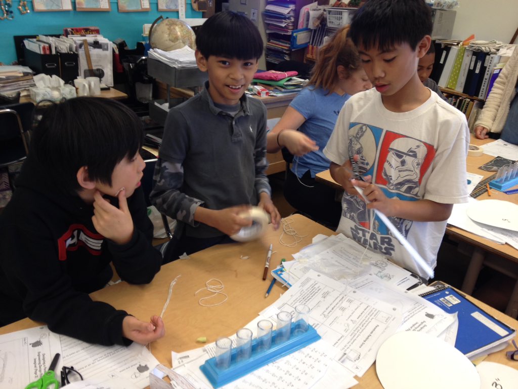 SFUSD_Science's tweet photo. MT @lafayettesfusd: Engineering in progress...designing parachutes! @EiE_org #STEM #SFUSD #SFUSDScience https://t.co/dhnY4b8oYx