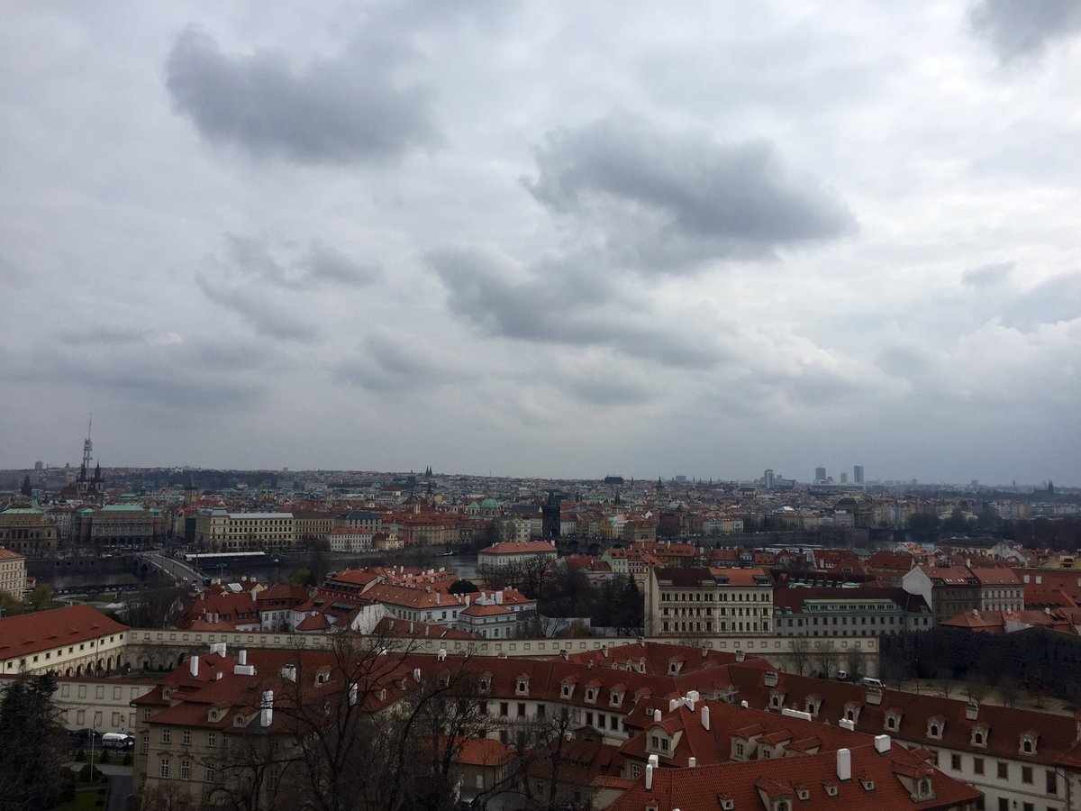 NikkiZula's tweet photo. Never wanna leave Prague 😭🇨🇿 https://t.co/QbHKPFwQ3c