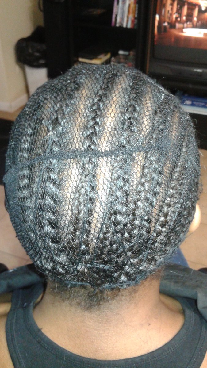 riastyles01's tweet image. @riastyles01 #hairextensions #stylist #braidpattern