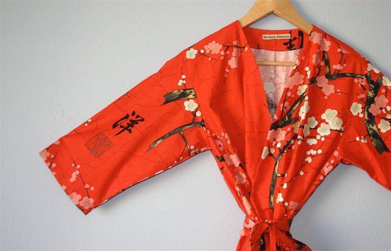 pepperlingerie's tweet photo. Bridesmaid Robes. Bridesmaid Robe. Bridesmaids Robes. Kimono Robe. Kimono. Wedding Gift. Wedding Lingerie. Modern K… https://t.co/u2HsdUCU29