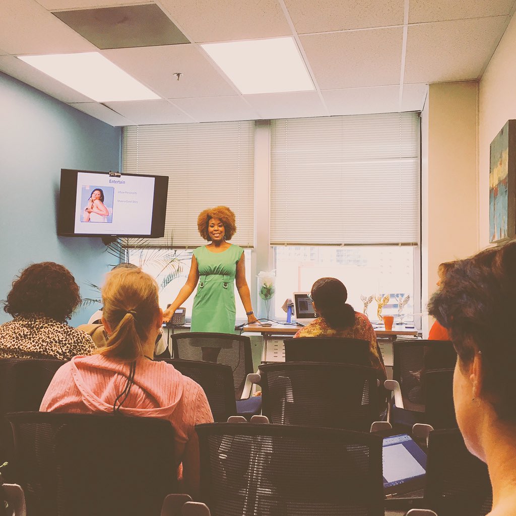 StrikingStmts's tweet image. Sharing my 3E approach to get noticed by who you want and paid for what you do! Thx, @creativecolony #creativecopy