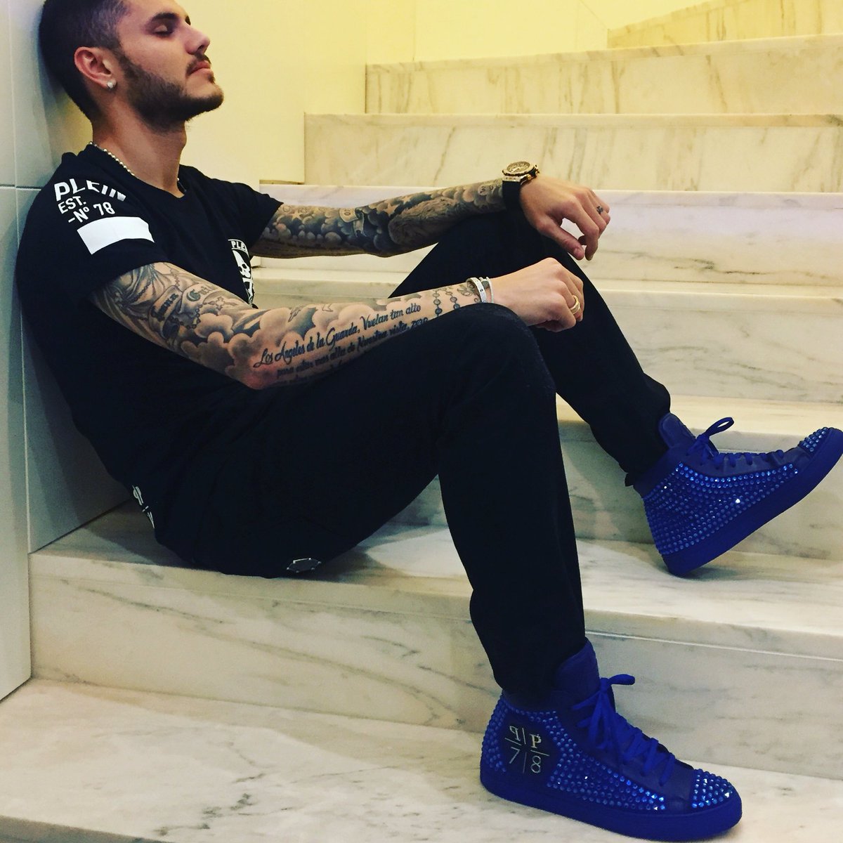 MauroIcardi's tweet photo. https://t.co/f9iGtf9mR6 #pleinpunk #MI9 #CrystalSneakers #philippplein #ambassador #therealpleinwarrior #pleinhero https://t.co/UiMpkc9ocy