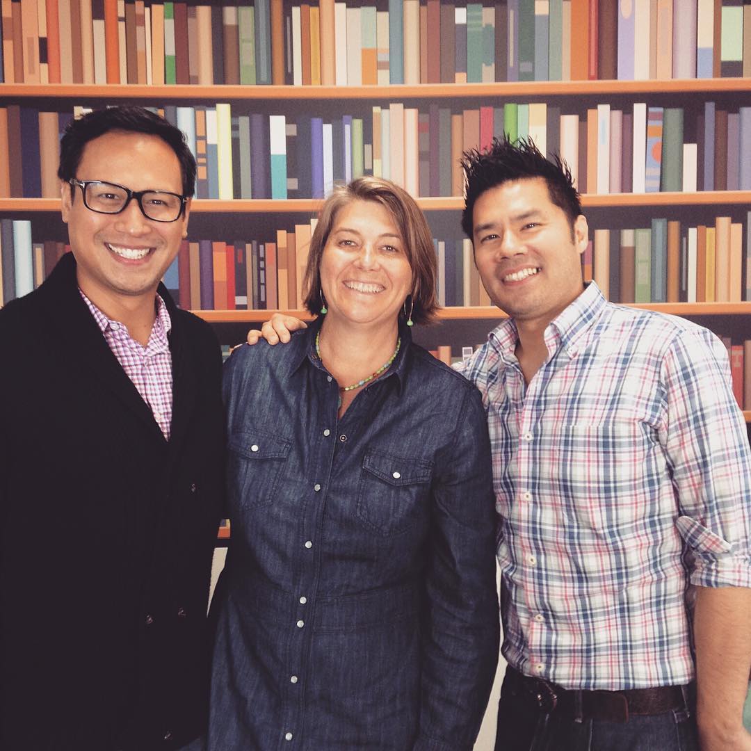 SBHadleyWilson's tweet photo. #FirstWritersClub: News on moi, @tlecountmyers, and @eatthelove! #CandlesFantasyAndFoodOhMy https://t.co/zZ9rtfE0ya https://t.co/oS10MltD8I