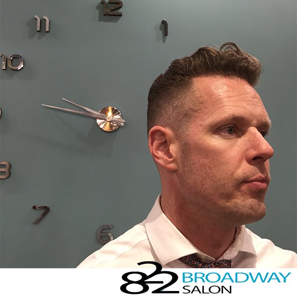 822Broadway's tweet photo. What time is it? It's time to schedule a fade with Carl Wayne. Give him a call at 235-7050. #okchair #okc #hair https://t.co/7e2jFAMEgF