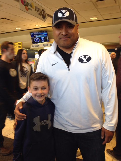 jedbcowan's tweet photo. @kalanifsitake THANK YOU for taking the time! You made my son Cooper's night! #cantwaituntilfall https://t.co/erDbdjvu64