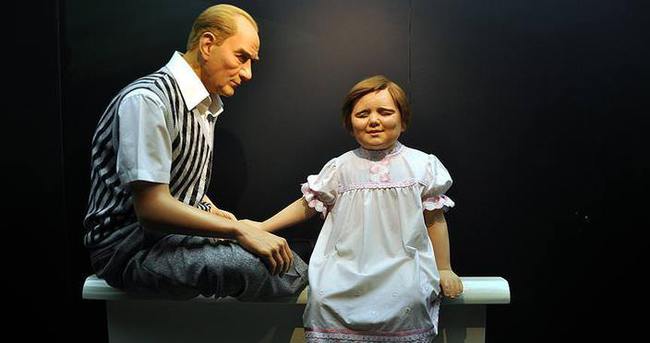 160 Balmumu Heykeli Müzede
ataturkum.com/160-balmumu-he…