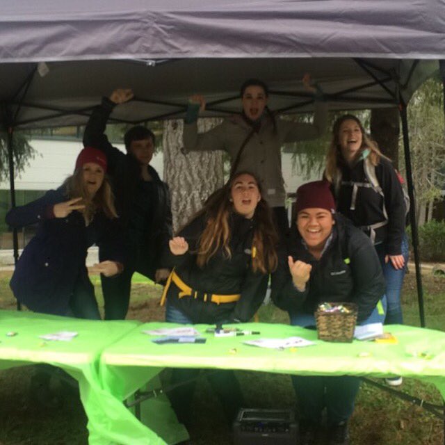 hilltop_harmony's tweet photo. TUMWATER,WA😎🎤 https://t.co/bv6i46EIjf