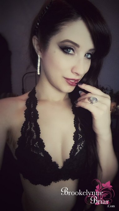 Come and enjoy a little afternoon delight with me on https://t.co/gcd5vHSZC1  I'll be available for PVT<a href="/tag/tmblr"class="tags"><span>#tmblr</span></a>