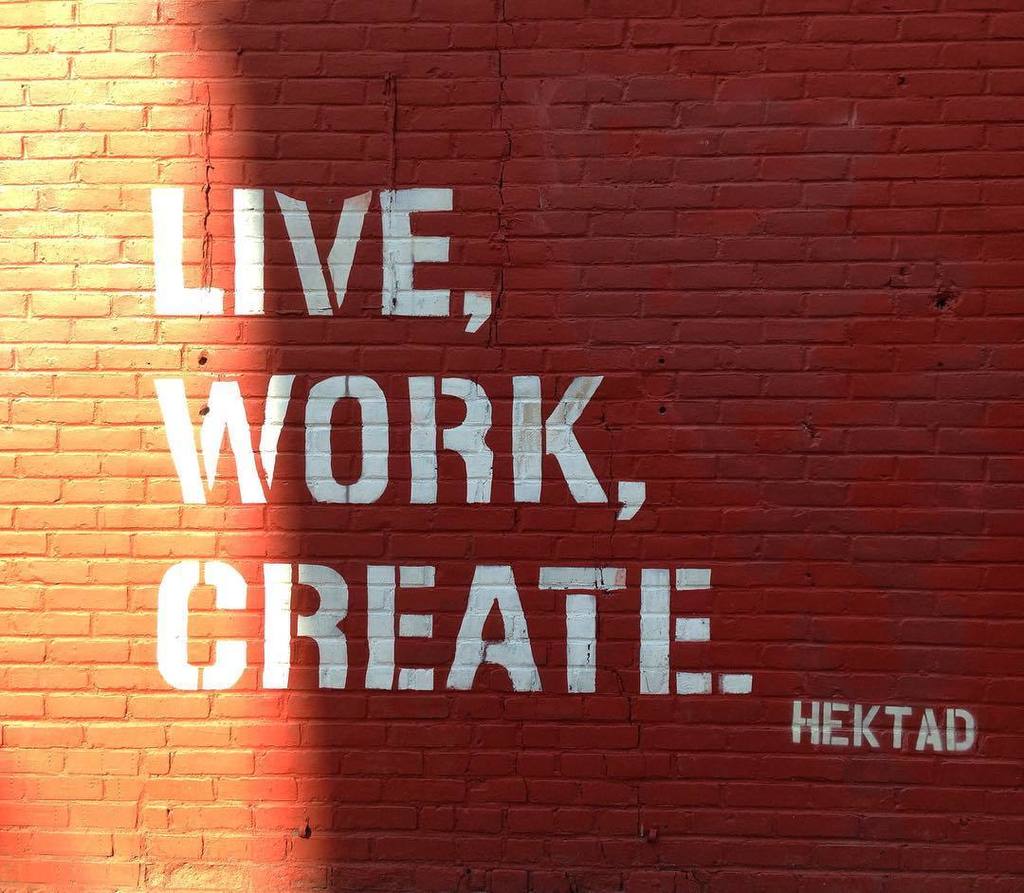 BrujaMaracc's tweet photo. #liveworkcreate #graffiti #18st #8av #hektad by downeyes76 https://t.co/1ey8rpqbia