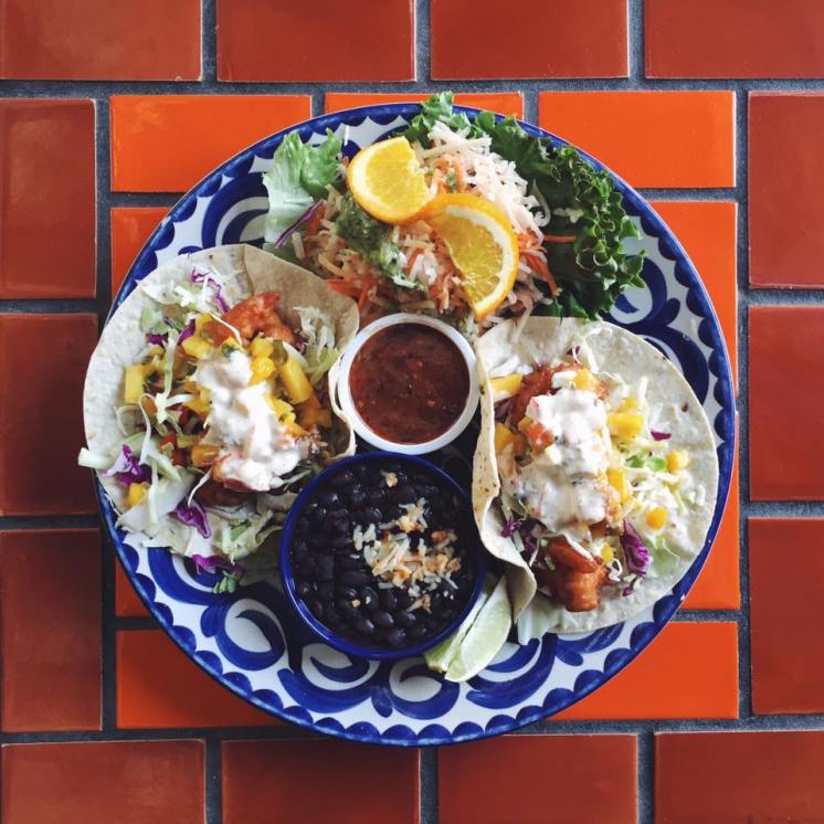 CasaGuadalajar1's tweet photo. #CasaGuadalajara “doesn’t disappoint” w/ fish tacos, says @localemagazine! #LOCALESD https://t.co/yp5XnB52vl https://t.co/bhpdskvHba
