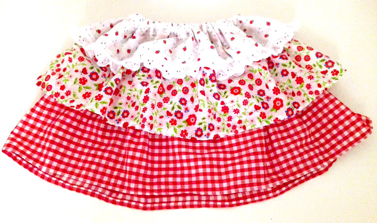 Dorisandbea's tweet photo. @HandmadeHour made this today with adjustable waistband. #handmadehour #skirt#essex#colchester #skirt#toddlerfashion https://t.co/OX7LUsEPu5