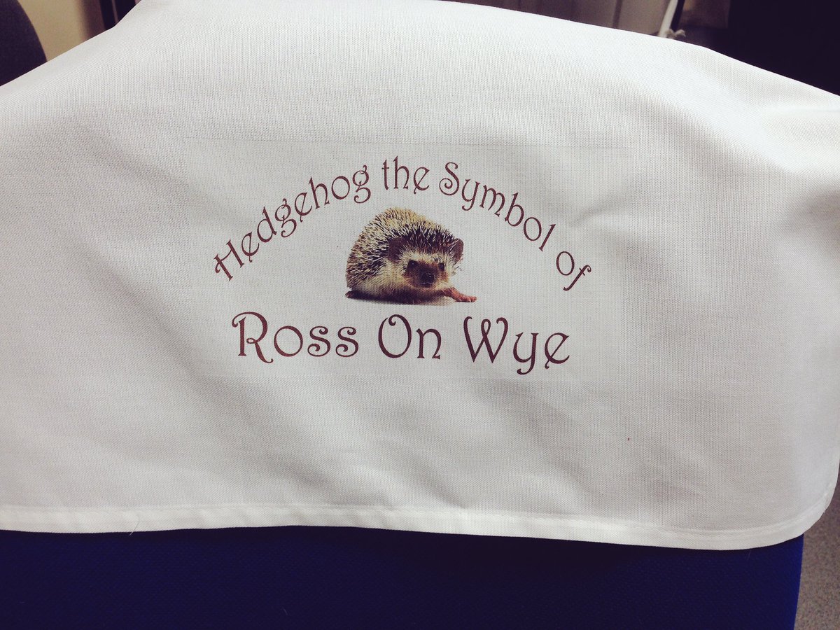 DeeZynesEmb's tweet image. Tea Towels, Bags &amp;amp; Mugs on the production line today @DwyerLouisa