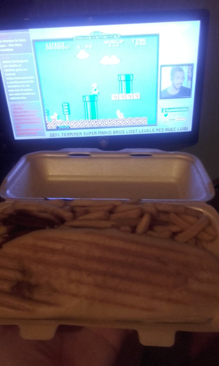 Ulristo's tweet photo. @KeydeeGamerBoy @GamingLive #MarioLostLevels #LuigiTime #BonneAppétit https://t.co/WgHyEowZvl