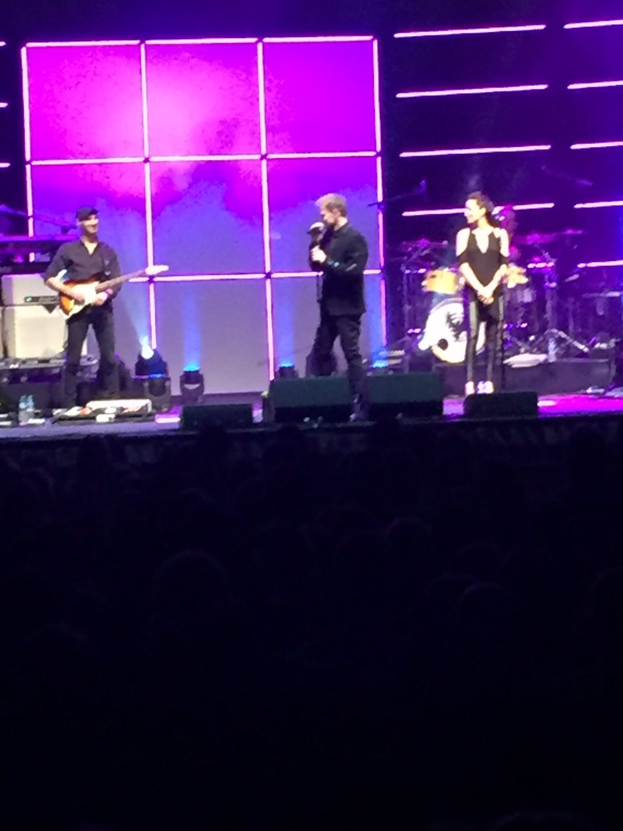 mazzatheminx's tweet photo. Ahh Jason Donovan! Flash back to the 80s! Ha ha #cheesychoons #80smusic #feelingold https://t.co/TrqJcmOX8l