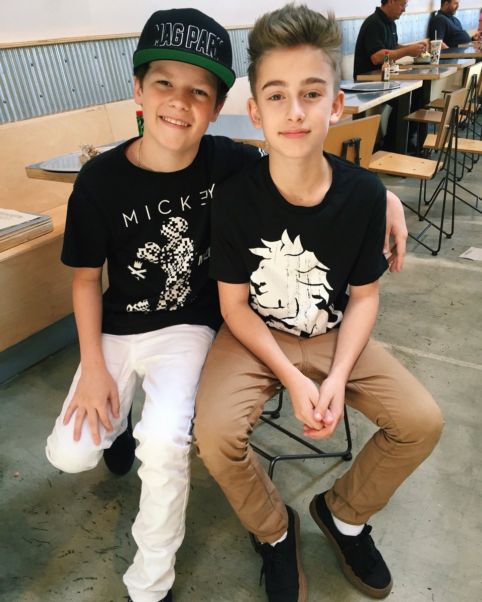 johnnyorlando's tweet photo. Who wants to go on a chipotle date with us?😛😏 @HaydenSummerall https://t.co/CcCqhhhAhC