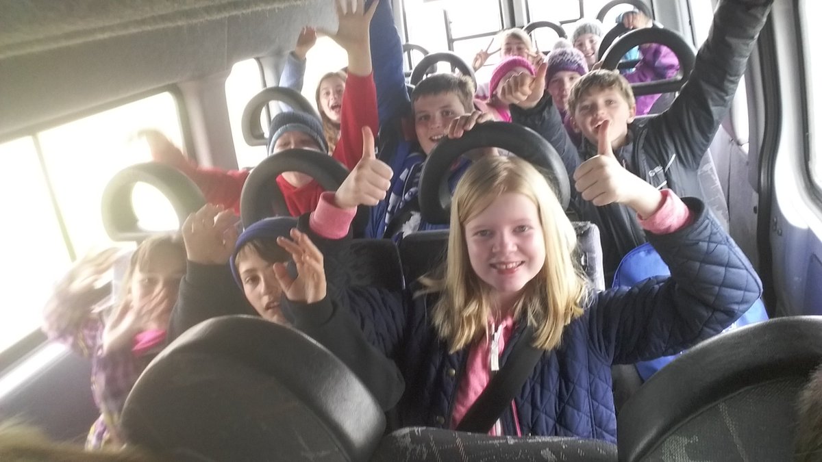 stackpole2016's tweet image. Crazy day spent rock pooling and canoeing. Gannets found out loads about marine life and capsizing!! #stackpole2016