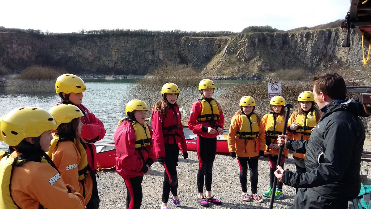 stackpole2016's tweet image. Crazy day spent rock pooling and canoeing. Gannets found out loads about marine life and capsizing!! #stackpole2016
