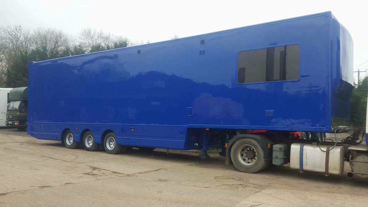 JDR_Racing's tweet photo. Trailer off to be fitted with livery! Ready for @OfficialBSB testing and the season! @ash_ashbeech @RAdamsHaulage https://t.co/JCEuVo2tZc
