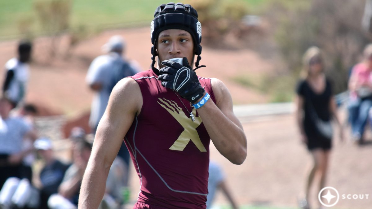 BlairAngulo's tweet photo. Denver (Colo.) Mullen defensive back Christian Cumber has landed an offer from #Purdue - https://t.co/7GAAj8V5wJ https://t.co/pSm6lsbv6b
