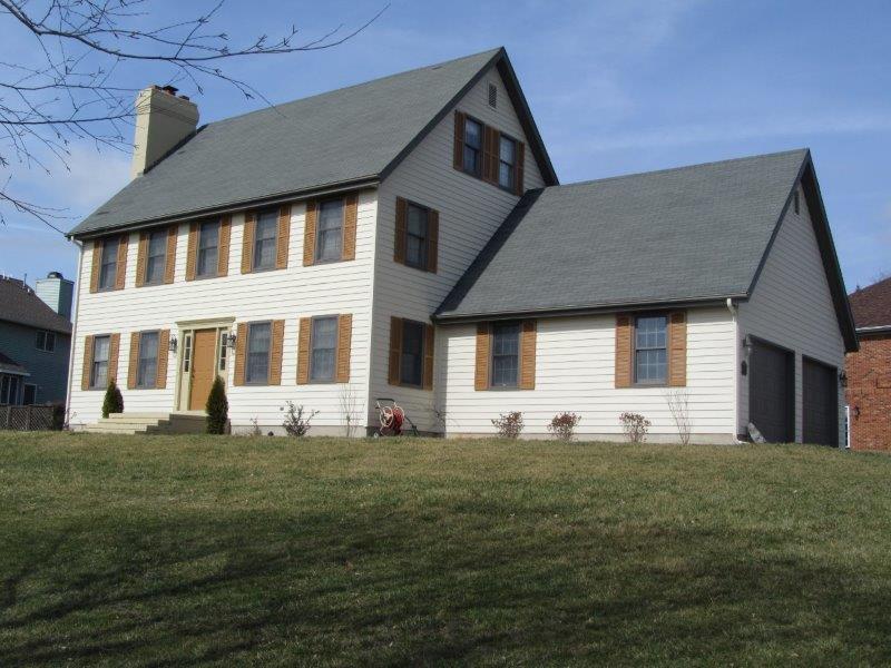 whadtheysay's tweet photo. Park Hills home  $229,000. REMAX Key Advantage  217.342.4050.  Details  @ https://t.co/XiQ1syc8g4  #MLS# 6160745 https://t.co/phuAgJNtDB