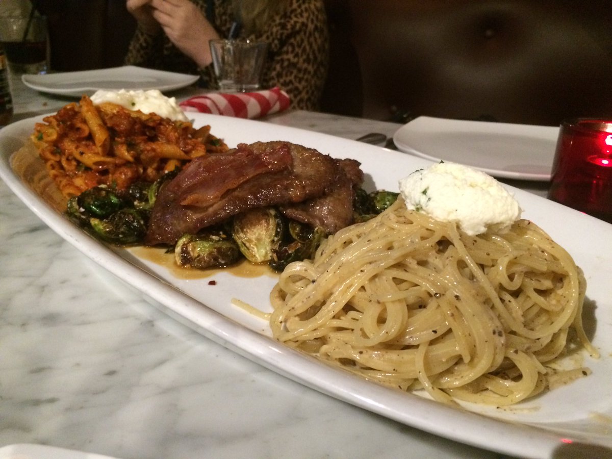 Can we dig in yet? #FoodiesTakingPhotos <a href="/Glowbal_Group/">Glowbal Group</a> #YVRFoodies #ZomatoVan