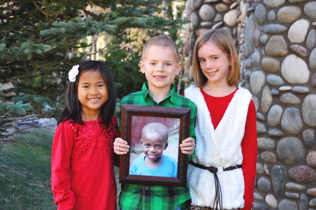 h_ackler's tweet photo. @PakaAlbert thank you for allowing our family to be reunited! Please continue so  @DRCMomma &amp; @HeartInDRC can too! https://t.co/kdjEMQnv3L