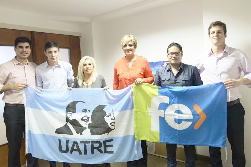 MartinezRivasJP's tweet photo. @partidofe Río Negro con la Subsecretaría de Juventud de Nación @Confluencia_Fe @geronimovenegas @naticonteok https://t.co/aU1N1JT7CI