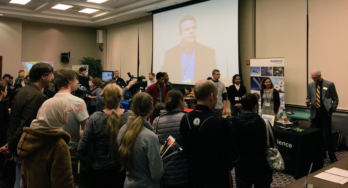 DrSamSamanta's tweet photo. Dan Gales of @Corning Tropel addressing #HighTechExpo @MonroeCC https://t.co/AbtHqNYm3L