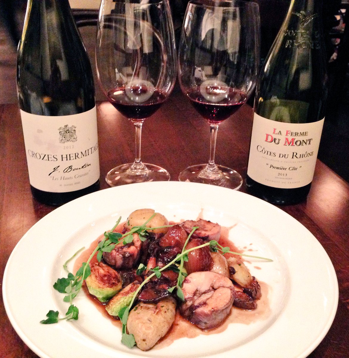 The #Rhone in 2 glasses! #JBoutin #CrozesHermitage &amp; his <a href="/Gigondaswines/">Gigondas wines</a> - sooo good w <a href="/ParcCalgary/">PARC Calgary</a> #CoqAuVin ❤️🍷