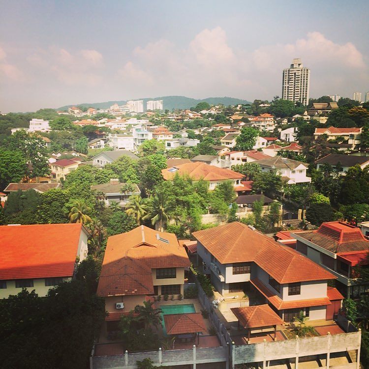 ryanfoxtyler's tweet photo. In Kuala Lumpur today for #lofthack. I'll be taking over @innovateforward to share an insi… https://t.co/2gsNM7x2b5 https://t.co/aViXyn7jkZ