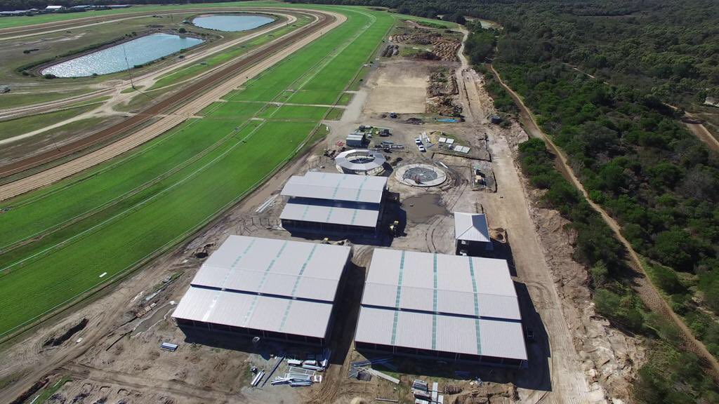 SthsideRacing's tweet image. Here are some aerial photos of the new oncourse stabling complex that will house 240 horses in stage 1