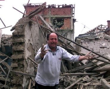 ourfreedomtoday's tweet photo. #Serbia 1999. from March 24, to June 10.
#NATO aggression with uranium #bombs #rt #RTW #RTWorld ŠIRITE DALJE https://t.co/vElB8EfurO
