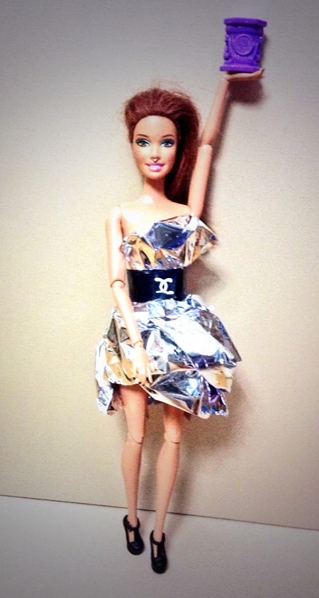 UnbrokenAlexx's tweet photo. I won best pop song with 'Sax' at #DollsChoiceAwards ✌ @DollsAwards https://t.co/dUYoU1fdyT