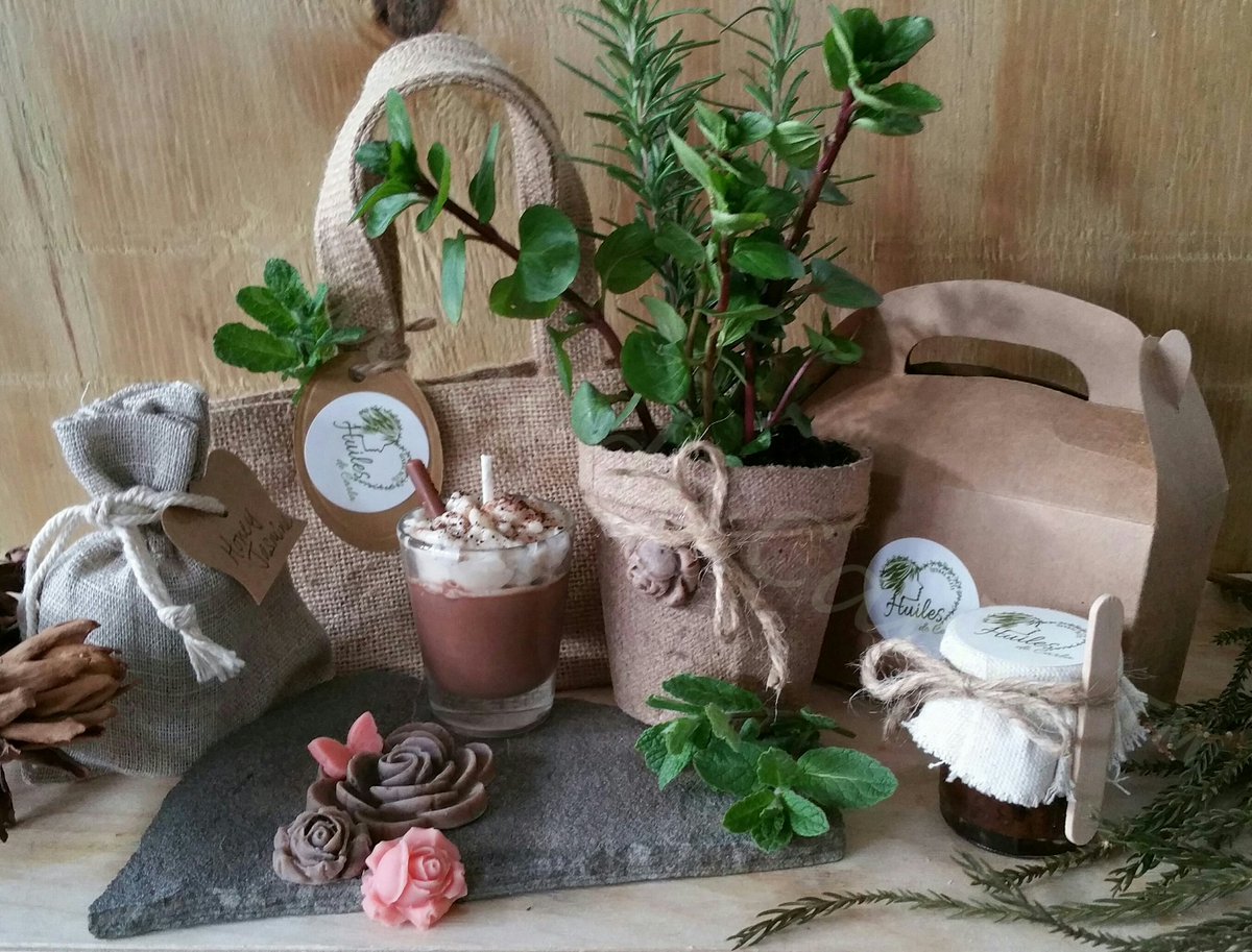 huilesdecarla73's tweet photo. Mother's Day gifts &amp; simple ideas to make her day extra special. @www.oilsbycarla.com https://t.co/nL9jIycQZb