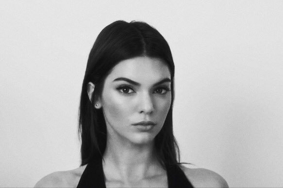 hsftharry's tweet image. she's so pretty I am nothing